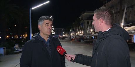 Mario Jurič razgovara s Predsjednikom Splitskog saveza sportova Nenadom Perišem o incidentu u Splitu (Foto: Dnevnik.hr) - 2
