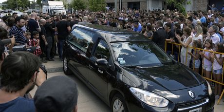 Pogreb Emiliana Sale (Foto: AFP)