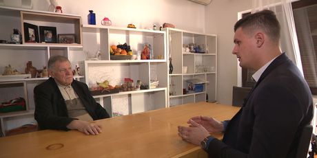 Dino Goleš razgovara s psihijatrom Vladimirom Grudenom o zločinu u Pavlovcu (Foto: Dnevnik.hr)