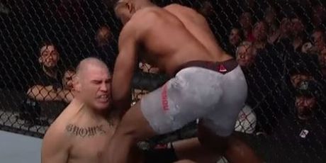 Ngannou oborio Velasqueza