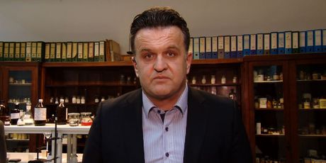 Andrija Jarak o slučaju ubojstva razgovara s patologom Dušanom Zečevićem (Foto: Dnevnik.hr)