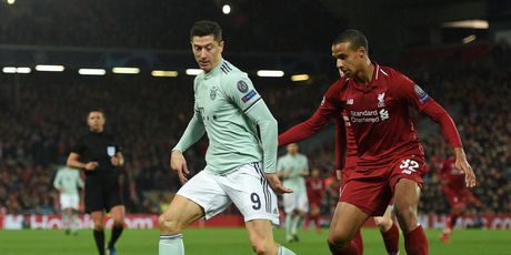 Robert Lewandowski i Joel Matip (Foto: AFP)