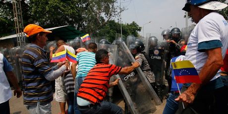 Neredi u Venezueli (Foto: AFP)