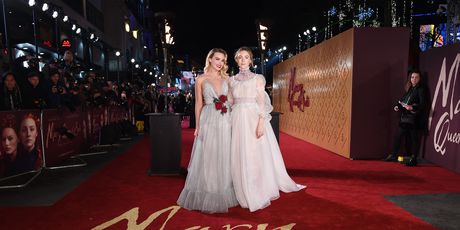 Saoirse Ronan i Margot Robbie (Foto: Getty Images)