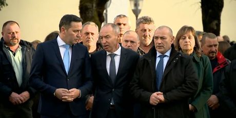 Ministarska četvorka u Lici (Foto: Dnevnik.hr) - 1