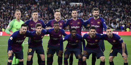 Momčad Barcelone (Foto: AFP)