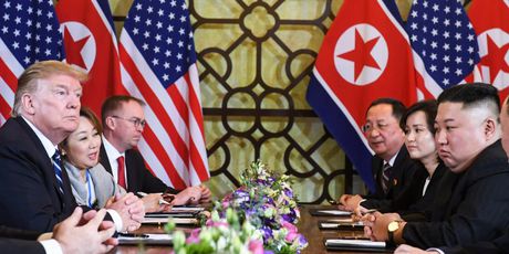 Kim Jong Un s Donaldom Trumpom na summitu u Hanoiju (Foto: AFP)