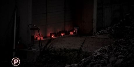 Svijeće u spomen žrtvama ubojstva u Šibeniku