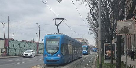 Zastoj tramvaja u Branimirovoj - 6