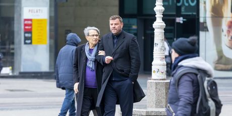 Ćiro Blažević u šetnji sa sinom