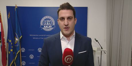 Domagoj Mikić, reporter