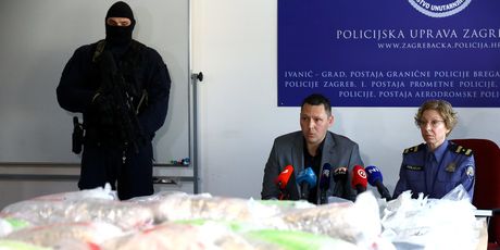 Prezentacija zaplijenjene droge u PU zagrebačkoj - 8