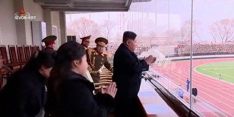 Kći sjevernokorejskog vođe viđena na sportskom događaju - 3