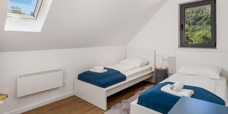 Modern Alpine Monsalbius Chalet - 24