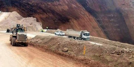 U odronu zemlje u rudniku zlata u Turskoj nestalo najmanje devet rudara