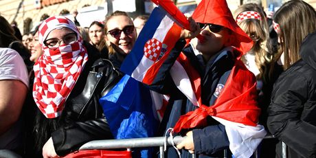 Hrvatski navijači na dočeku rukometašima