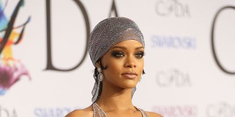 Rihanna - 1