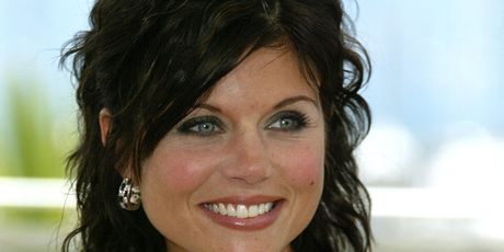 Tiffani Thiessen - 7