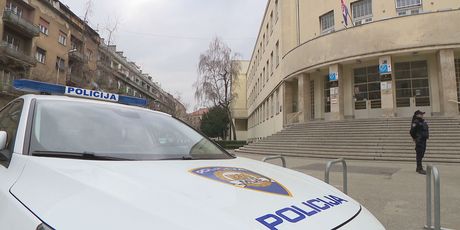 Policija - 1