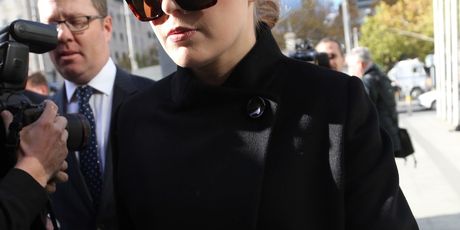 Belle Gibson - 3