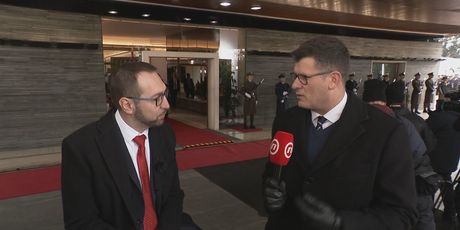 Tomislav Tomašević i Hrvoje Krešić, reporter Dnevnika Nove TV - 1