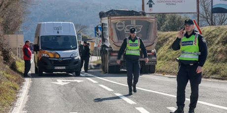 Teška prometna nesreća u Istri u kojoj je stradao motorist - 14