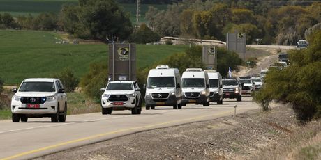 Hamas Izraelu predao tijela najmlađih talaca iz Gaze - 1