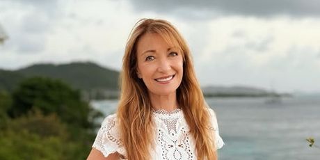 Jane Seymour - 1