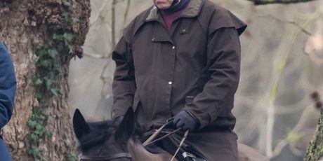 Andrew Mountbatten Windsor - 5