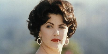 Sherilyn Fenn - 5