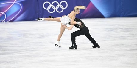 Piper Gilles i Paul Poirier - 7