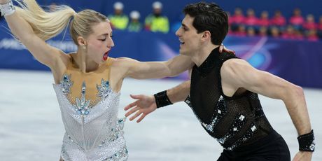 Piper Gilles i Paul Poirier - 10