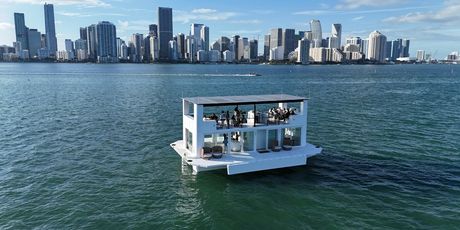 Plutajuća kuća Villa 50 tvrtke Arkhaus / Pininfarina - 5