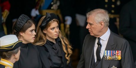 Princeze Beatrice i Eugenie - 5