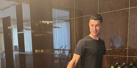 Cristiano Ronaldo - 3