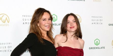 Jennifer Grey, Stella Gregg