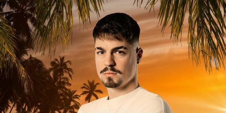 Ian Regvar, Survivor - 4