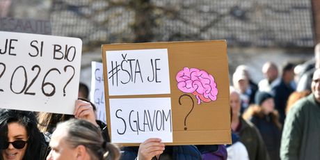 Prosvjed protiv gradnje centra za migrante