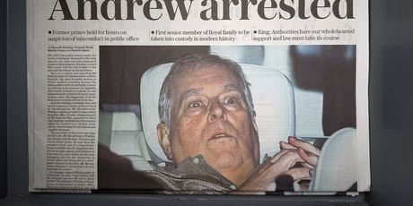 Andrew Mountbatten-Windsor - 2