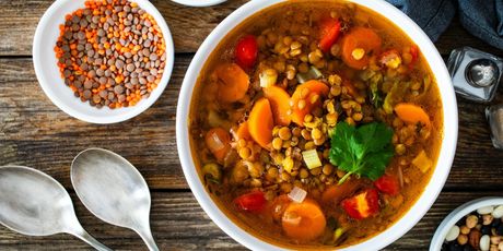 Varivo od leće i povrća