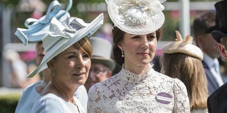 Carole i Kate Middleton - 2