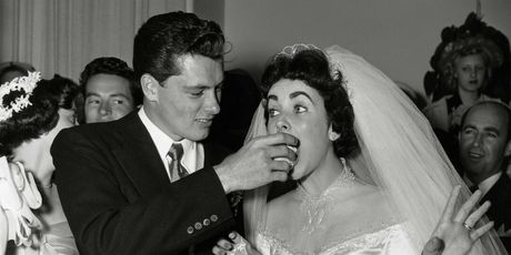 Elizabeth Taylor, Conrad Hilton