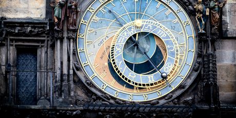 Orloj - 3
