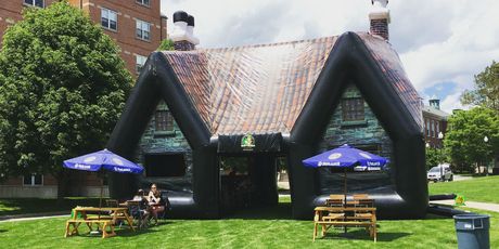 Pub u vrtu