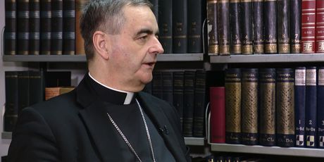 Nadbiskup Nikola Eterović za Novu TV (Foto: Dnevnik.hr) - 1