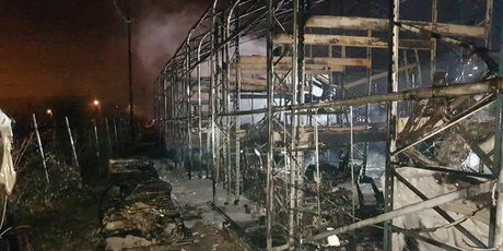 Požar u Strmcu Samoborskom uništio automobile (Foto: Facebook Vatrogasna zajednica Sv. Nedelje) - 4