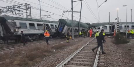 Nesreća vlaka u Italiji, arhiva (Screenshot APTN)