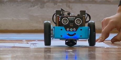 Knjižnica i robotika mogu zajedno (Foto: Dnevnik.hr) - 2