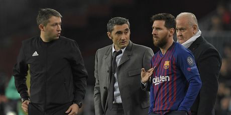 Ernesto Valverde i Lionel Messi (Foto: AFP)