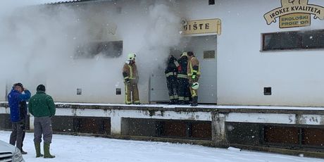 Požar u skladištu u Sloboštini kod Požege (Foto: A. M./034portal.hr) - 6